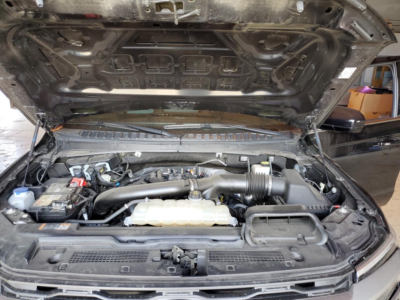 2024 Ford Expedition Max Xlt VIN: 1FMJK1H89REA05109 Lot: 84609975