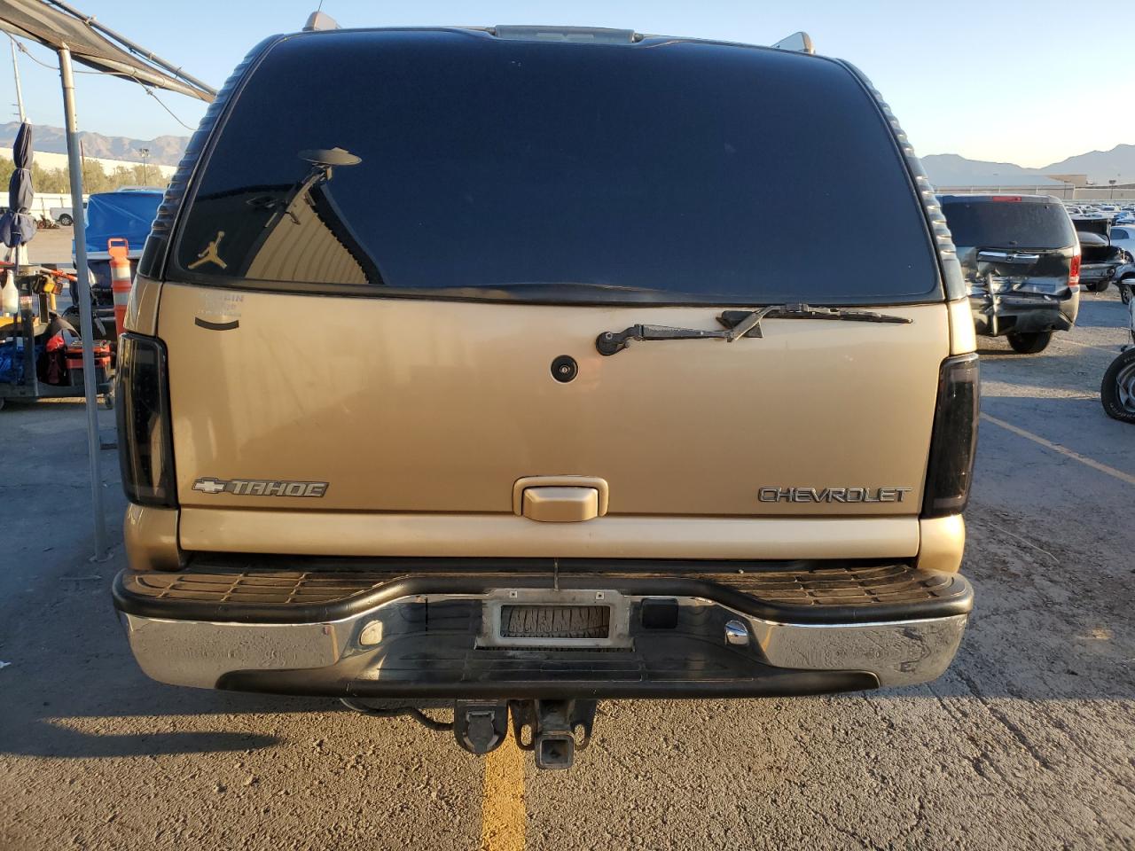2001 Chevrolet Tahoe K1500 VIN: 1GNEK13T11J129881 Lot: 80332925