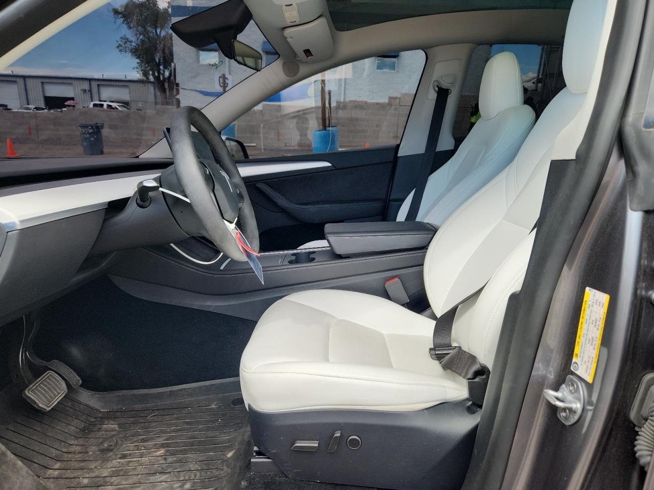 2024 Tesla Model Y VIN: 7SAYGAEE2RF155112 Lot: 71878845