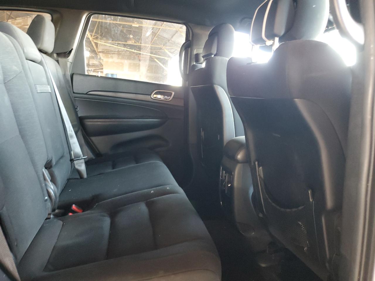 2016 Jeep Grand Cherokee Laredo VIN: 1C4RJEAG4GC320847 Lot: 84811485