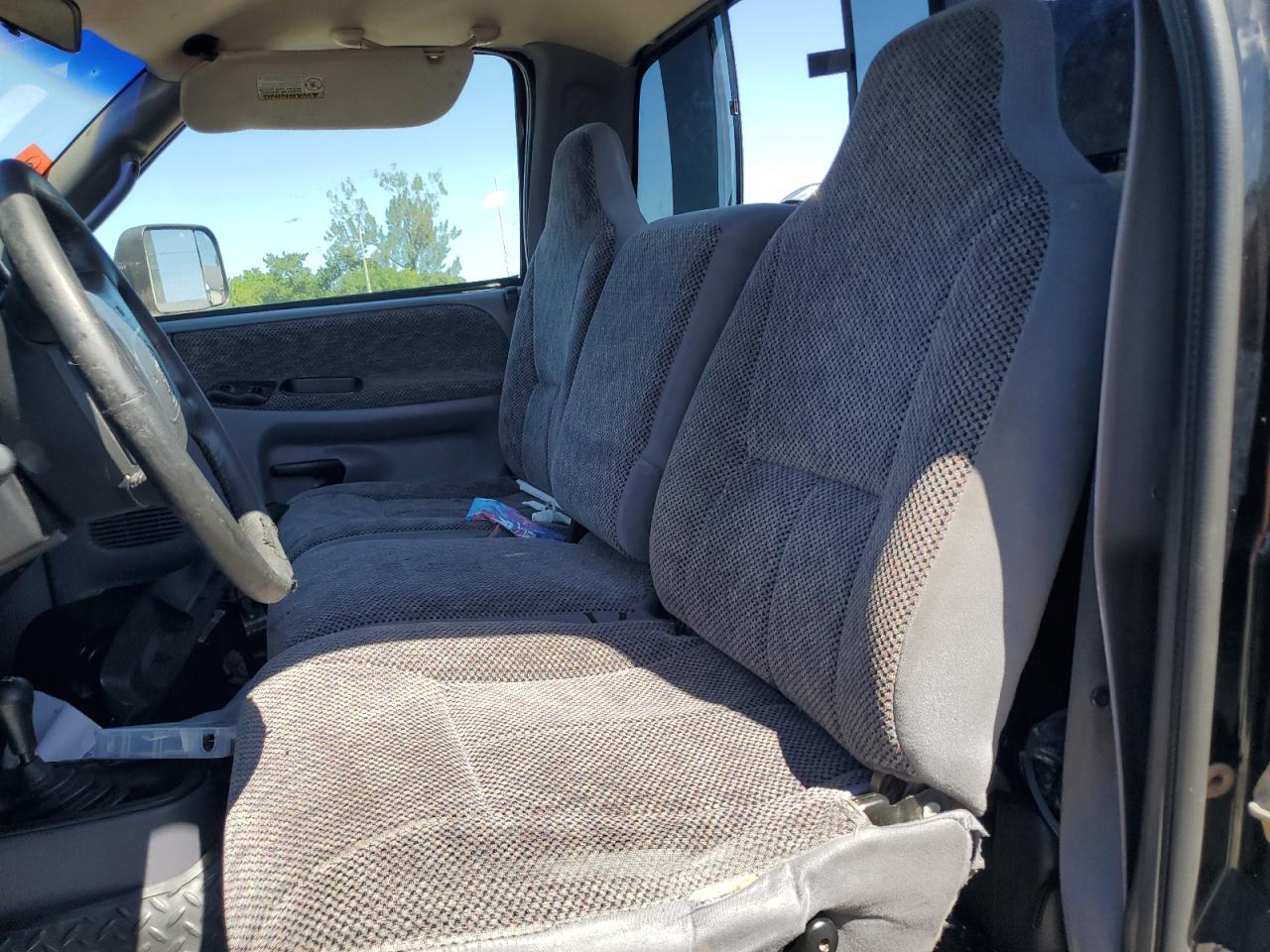 1998 Dodge Ram 1500 VIN: 1B7HF16Z1WS568252 Lot: 84449575