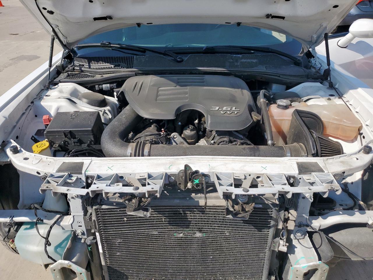 2019 Dodge Challenger Sxt VIN: 2C3CDZAG4KH751493 Lot: 80323105