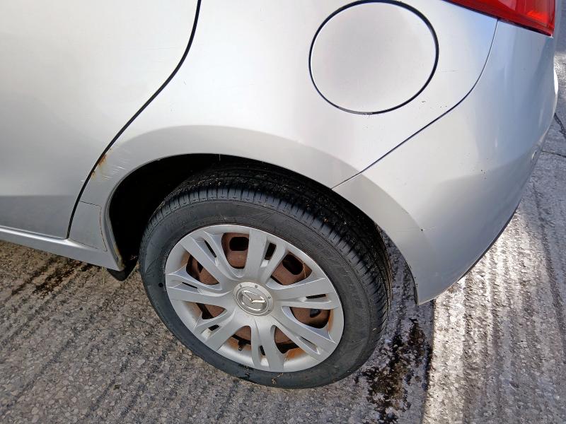 2011 MAZDA 2 TS 