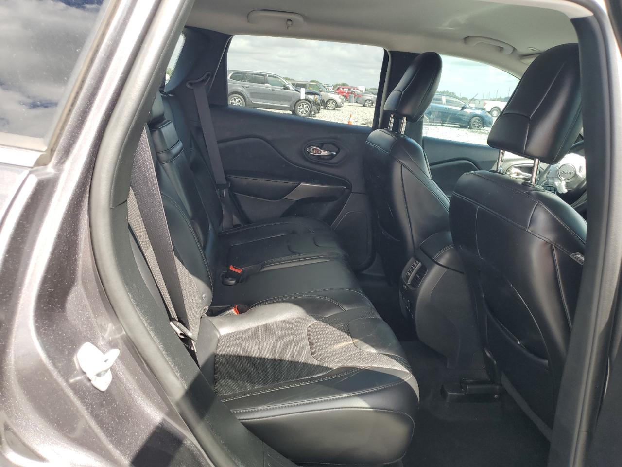 2019 Jeep Cherokee Limited VIN: 1C4PJLDB0KD326790 Lot: 81896845