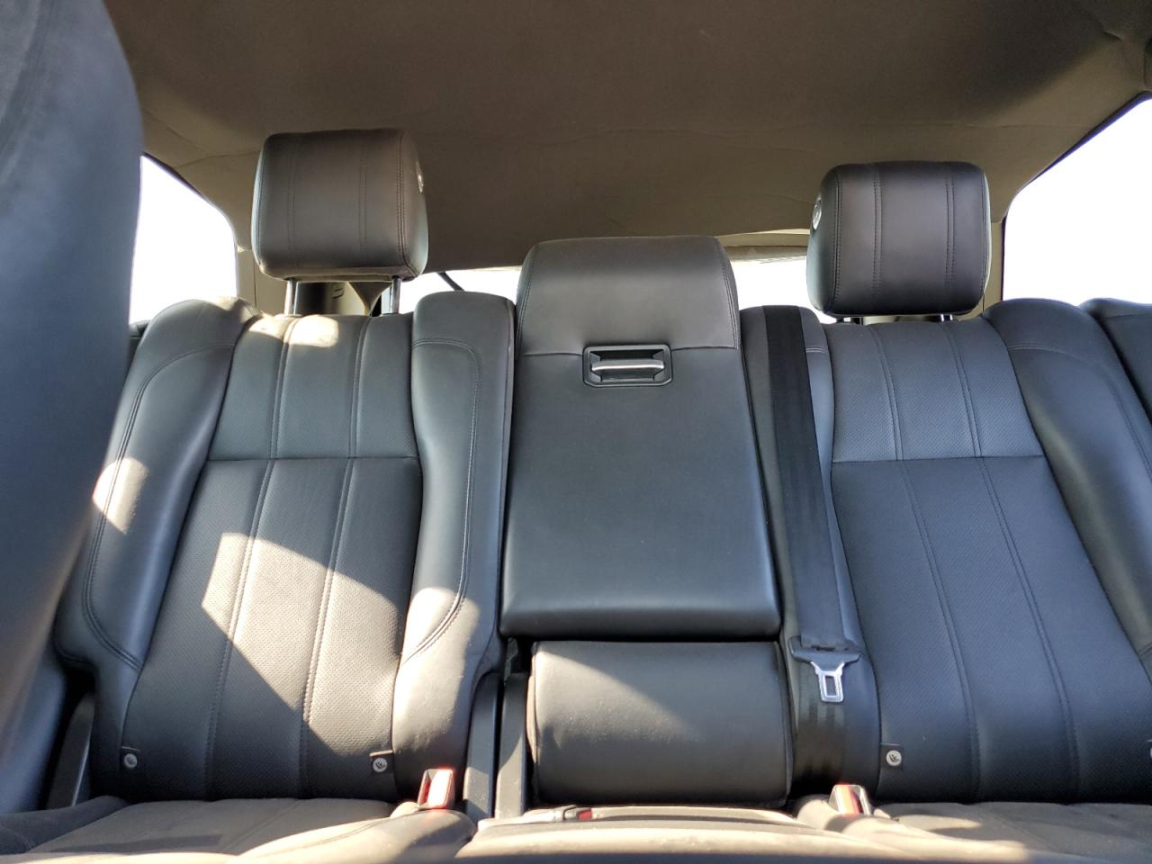 2017 Land Rover Range Rover Supercharged VIN: SALGS2FEXHA370703 Lot: 80763185