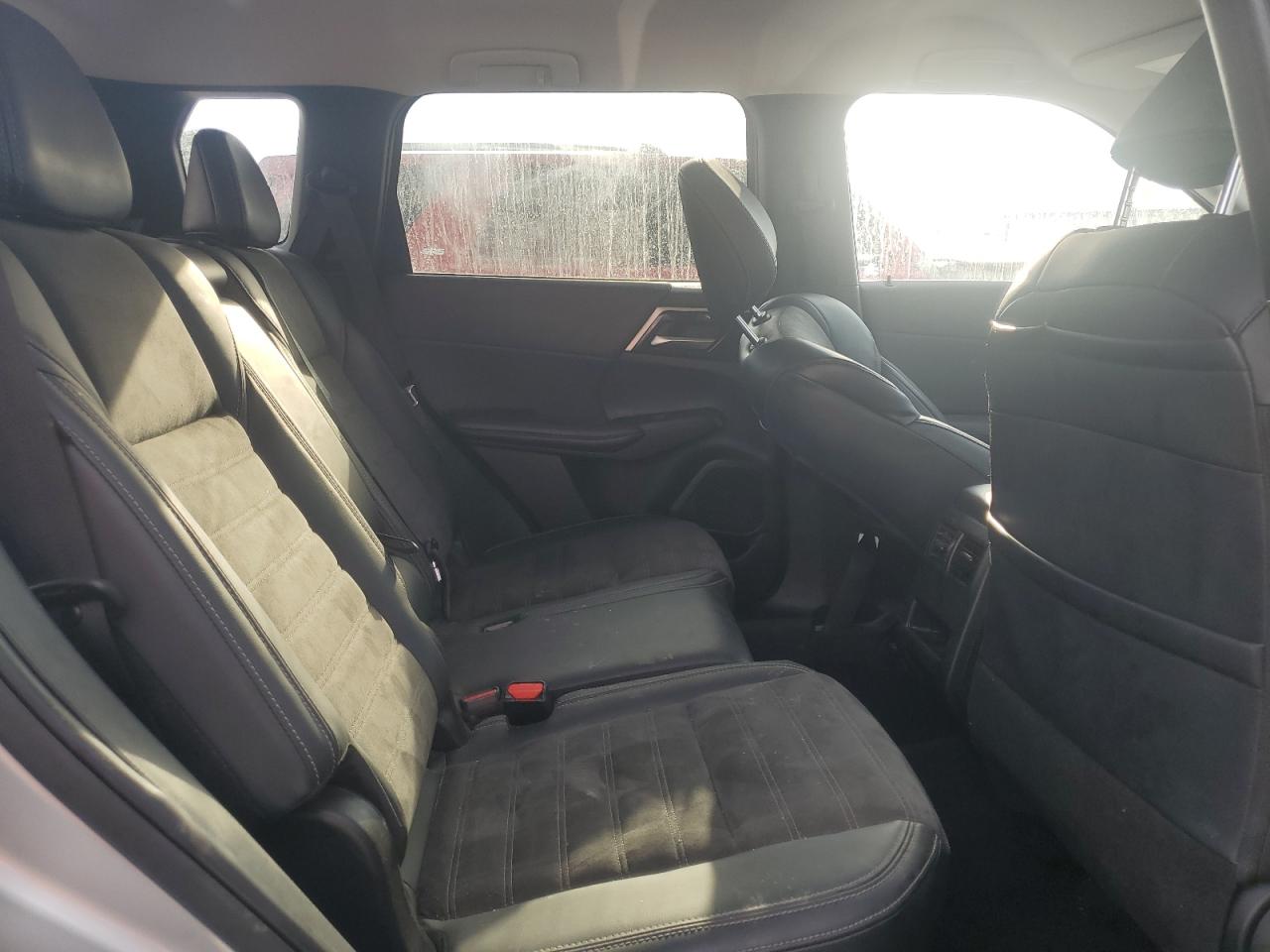 2024 Mitsubishi Outlander Se VIN: JA4J4VA89RZ021653 Lot: 80990125