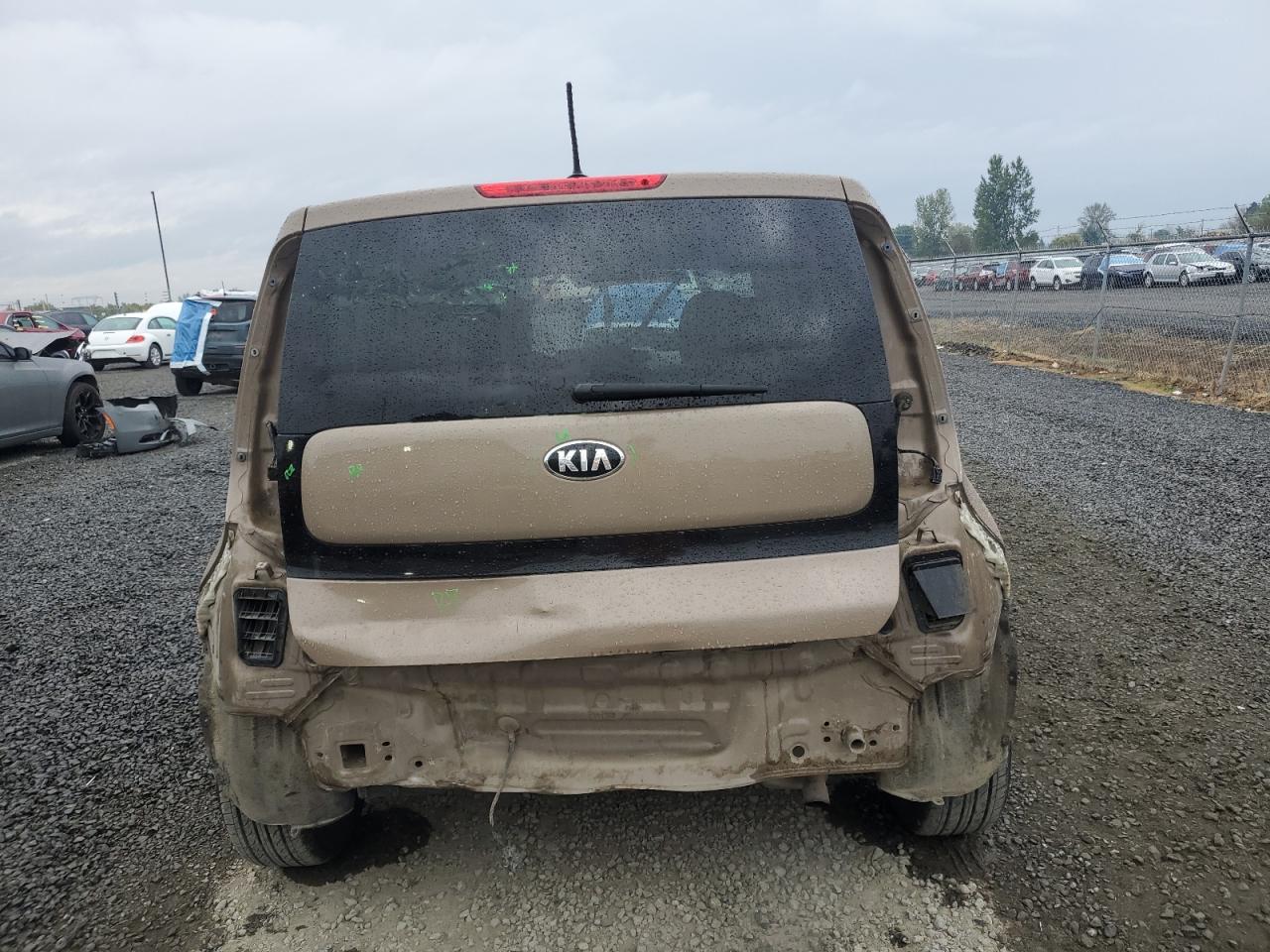 2016 Kia Soul VIN: KNDJN2A25G7281716 Lot: 81840905