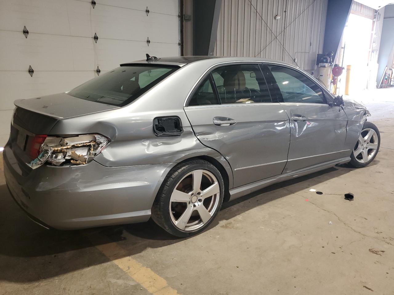 2010 Mercedes-Benz E 350 VIN: WDDHF5GB6AA021877 Lot: 81978965