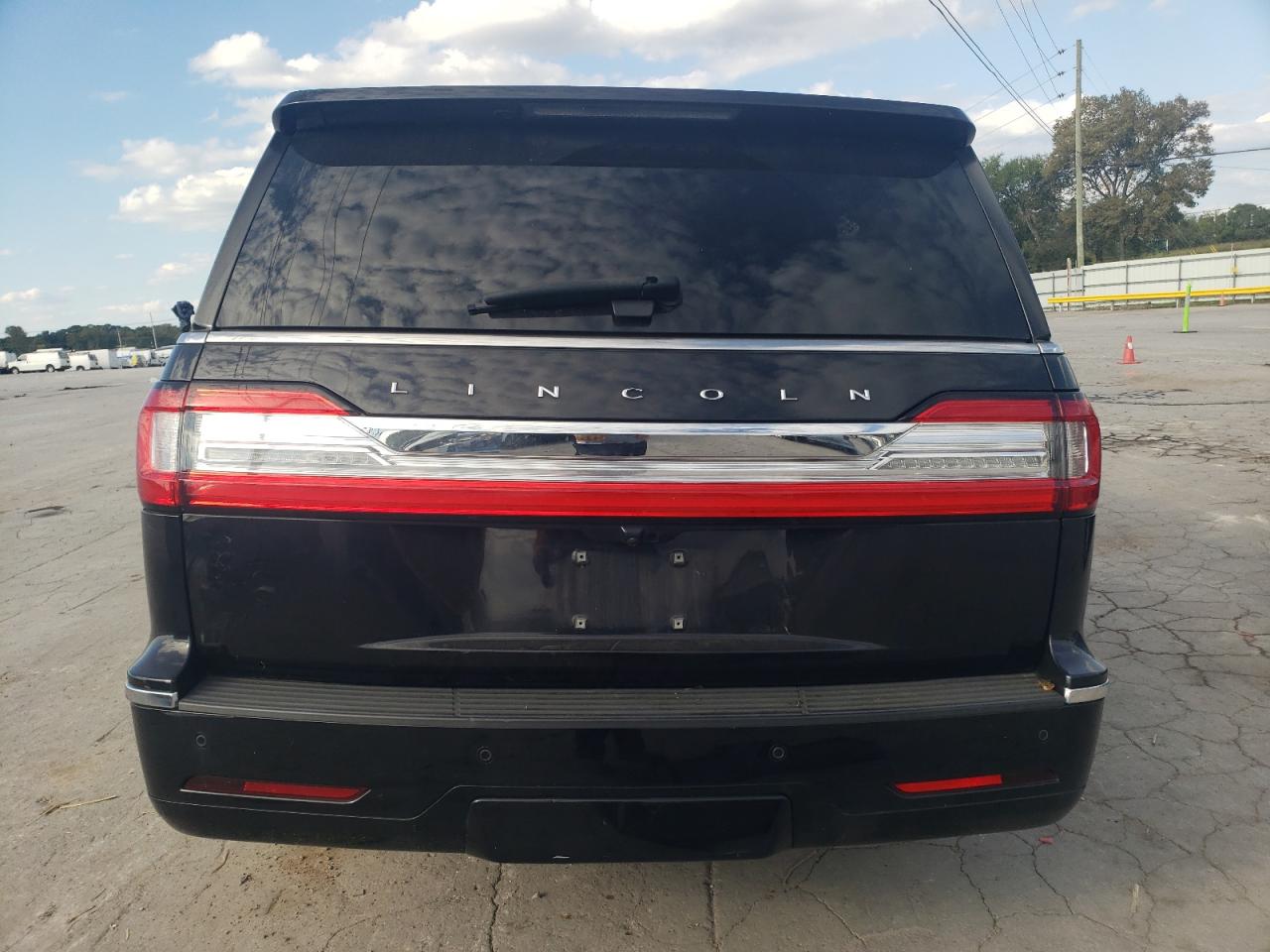 2019 Lincoln Navigator L Reserve VIN: 5LMJJ3LT8KEL18116 Lot: 81885785