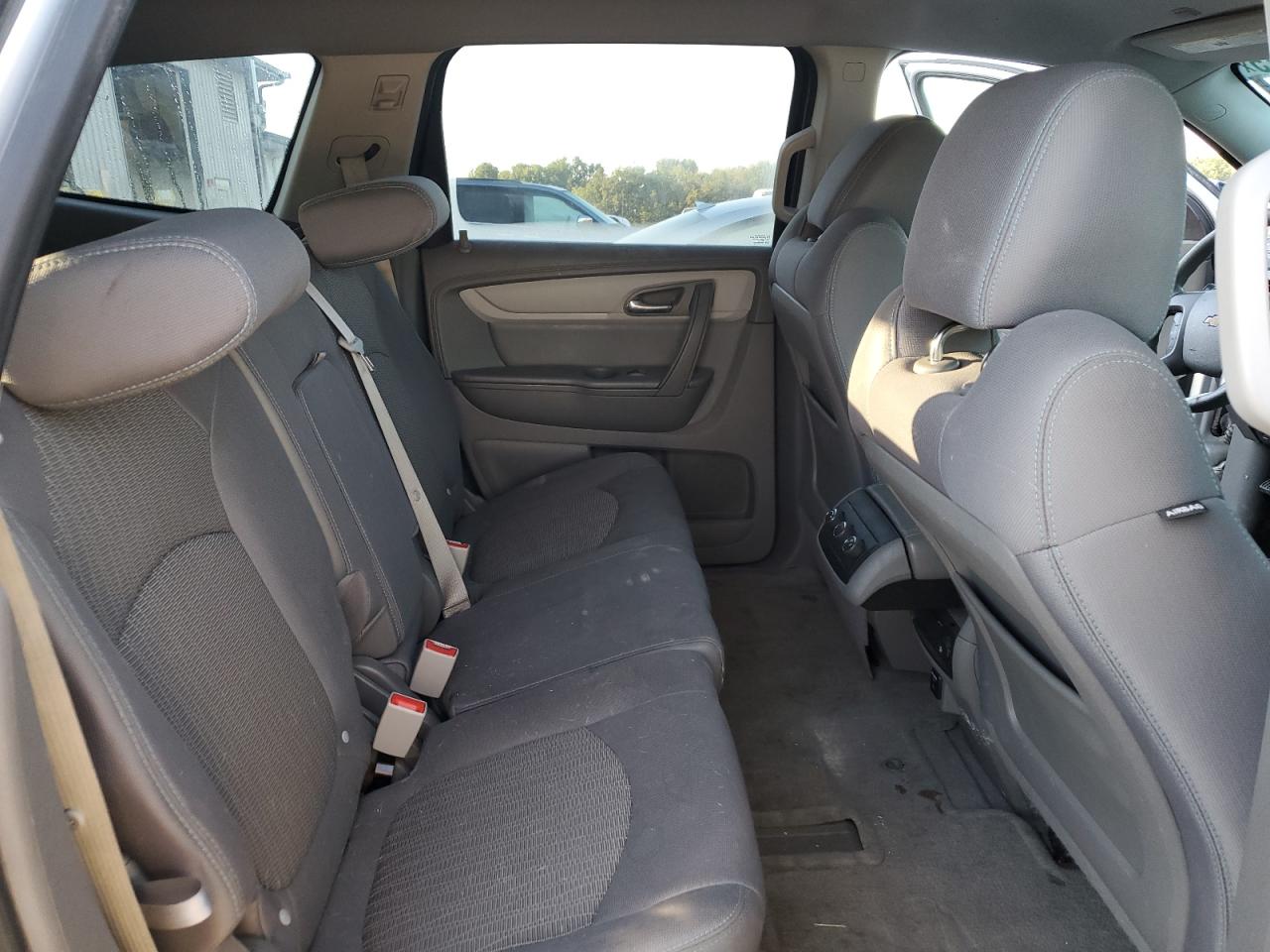 2014 Chevrolet Traverse Ls VIN: 1GNKRFED9EJ337840 Lot: 84032775