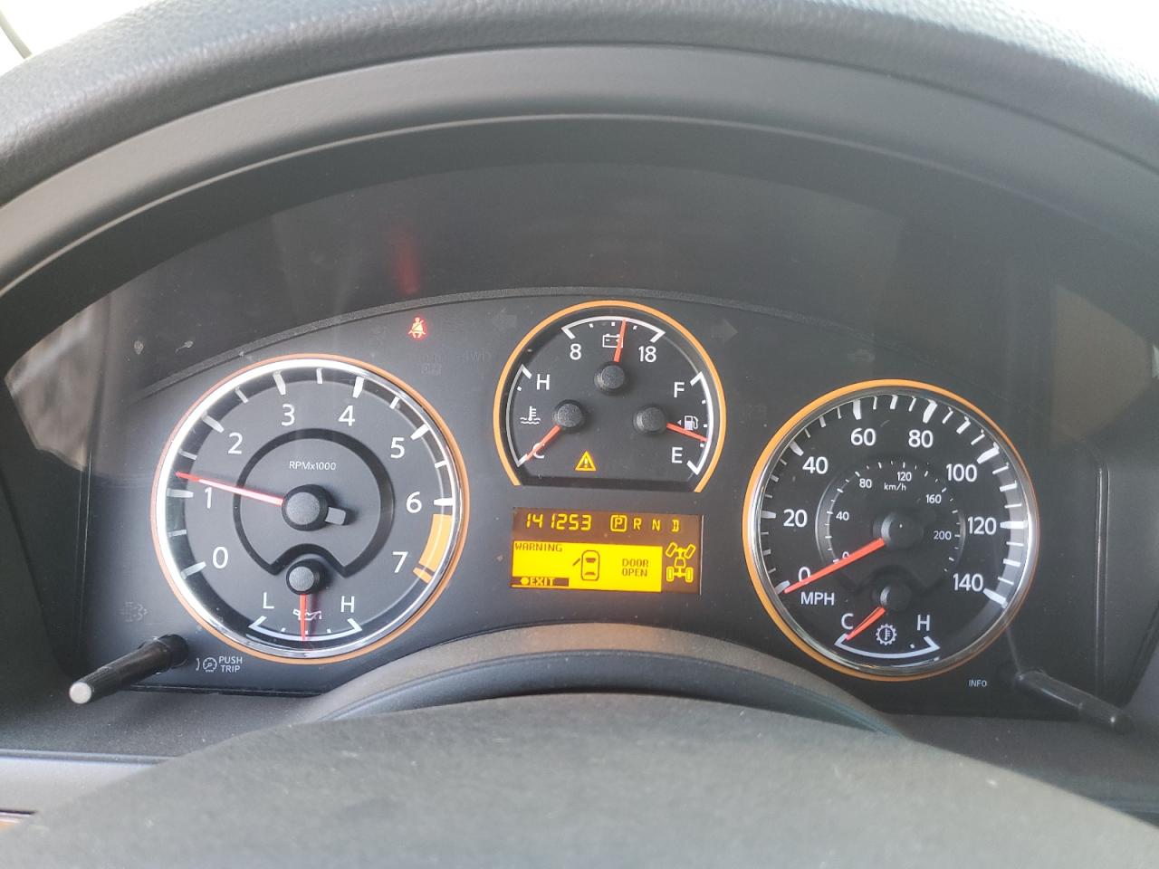 2015 Nissan Armada Sv VIN: 5N1AA0NC4FN614027 Lot: 81803375