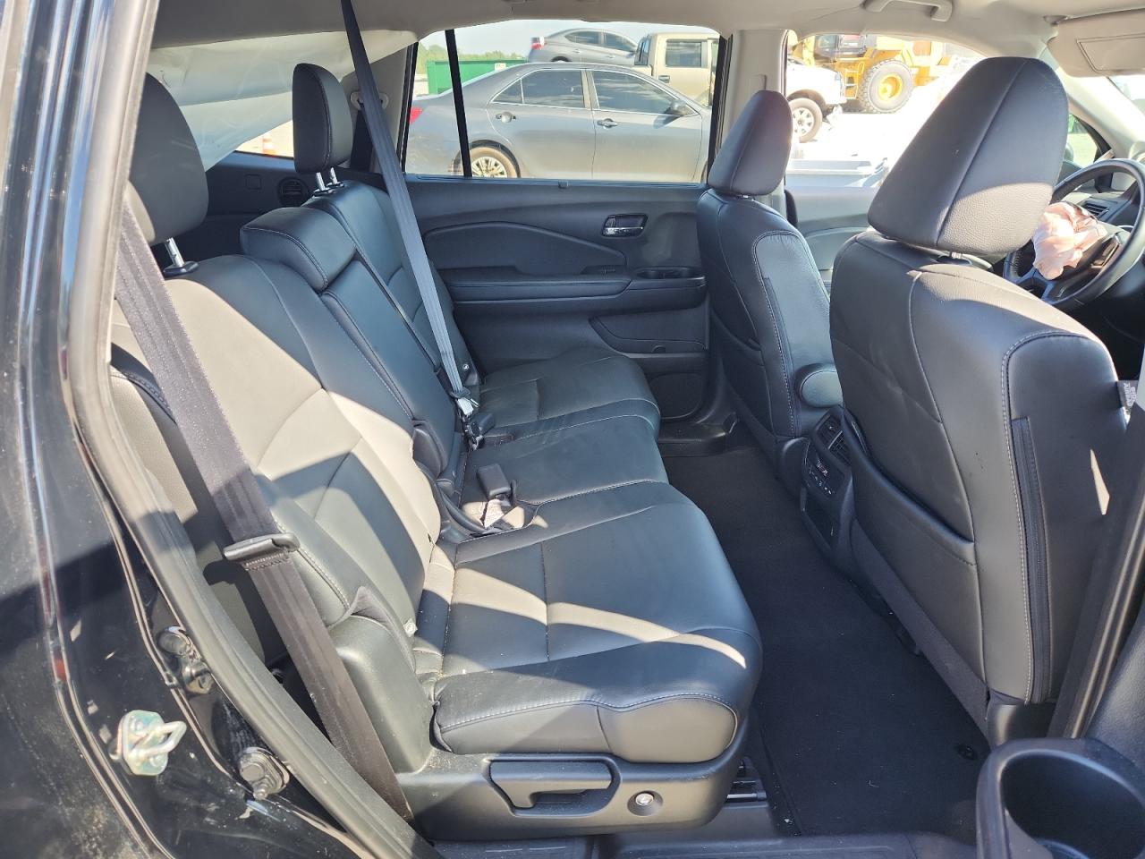 2021 Honda Pilot Se VIN: 5FNYF5H24MB005276 Lot: 72067775