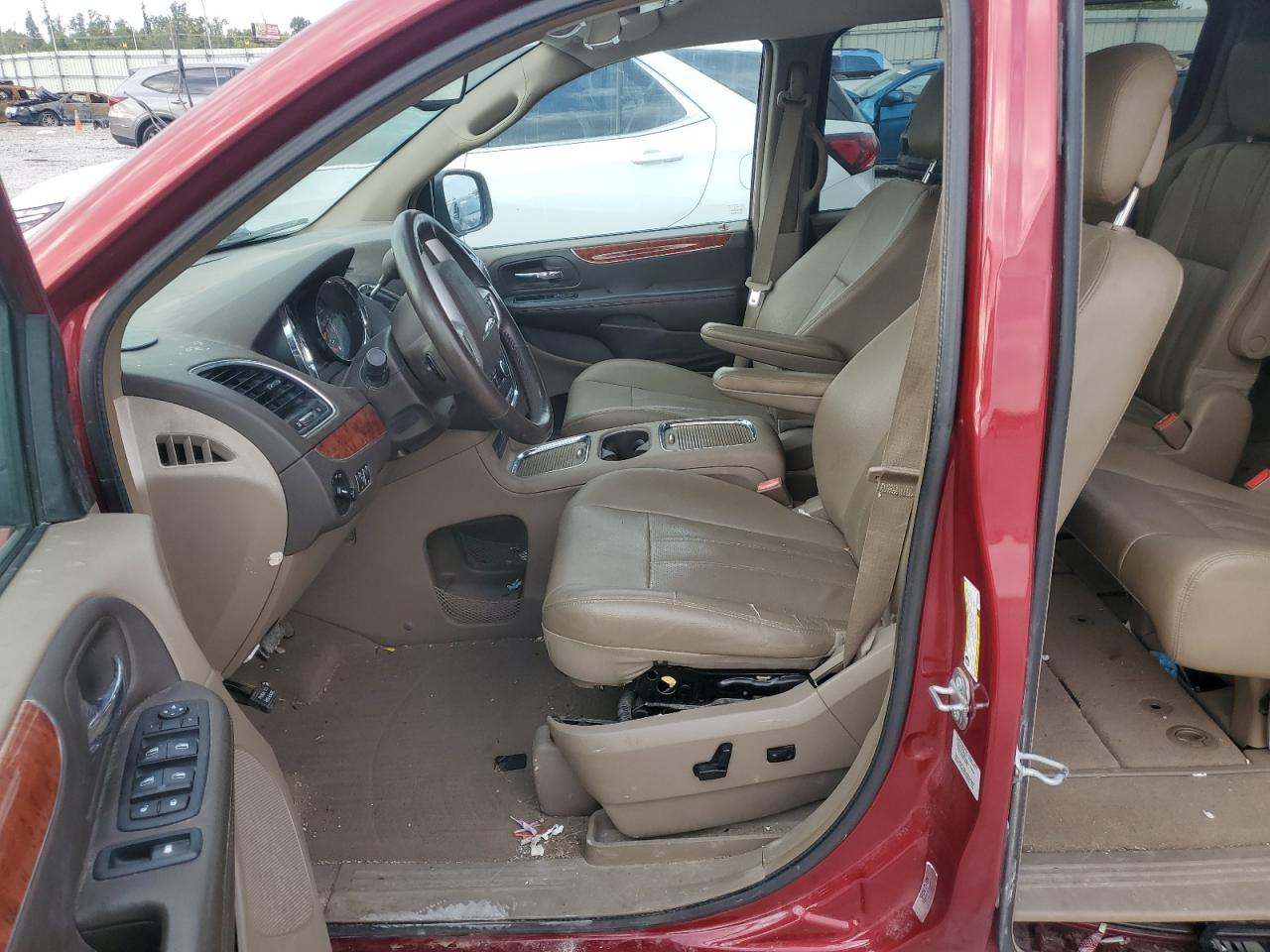 2015 Chrysler Town & Country Touring L VIN: 2C4RC1CG9FR611043 Lot: 71925485