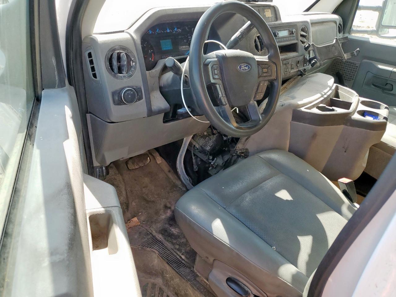 2022 Ford E350 Super Duty Delivery Van VIN: 1FDWE3FK7NDC25727 Lot: 71015455