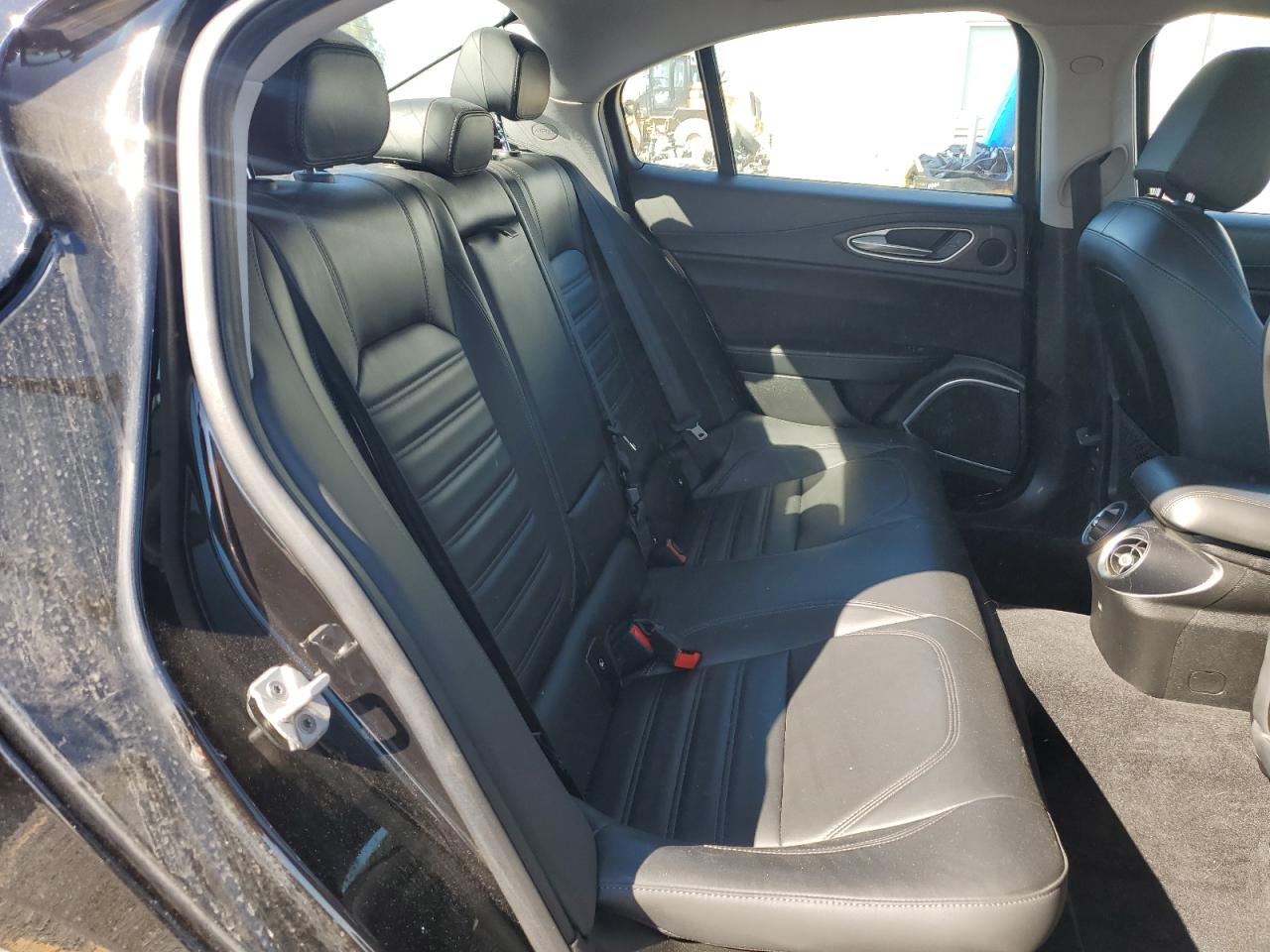 2018 Alfa Romeo Giulia Ti Q4 VIN: ZARFAEEN9J7569954 Lot: 80119065