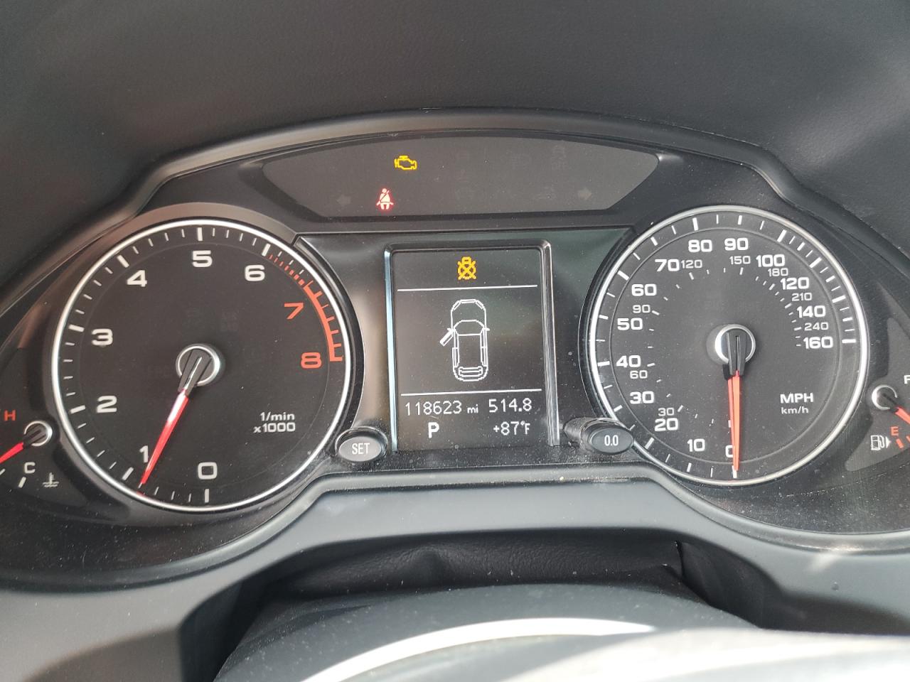 2014 Audi Q5 Premium Plus VIN: WA1LFAFP1EA114316 Lot: 81047105