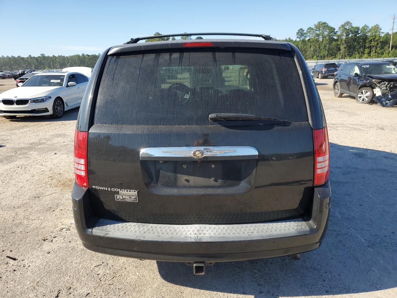 2008 Chrysler Town & Country Touring VIN: 2A8HR54P98R801467 Lot: 71257895