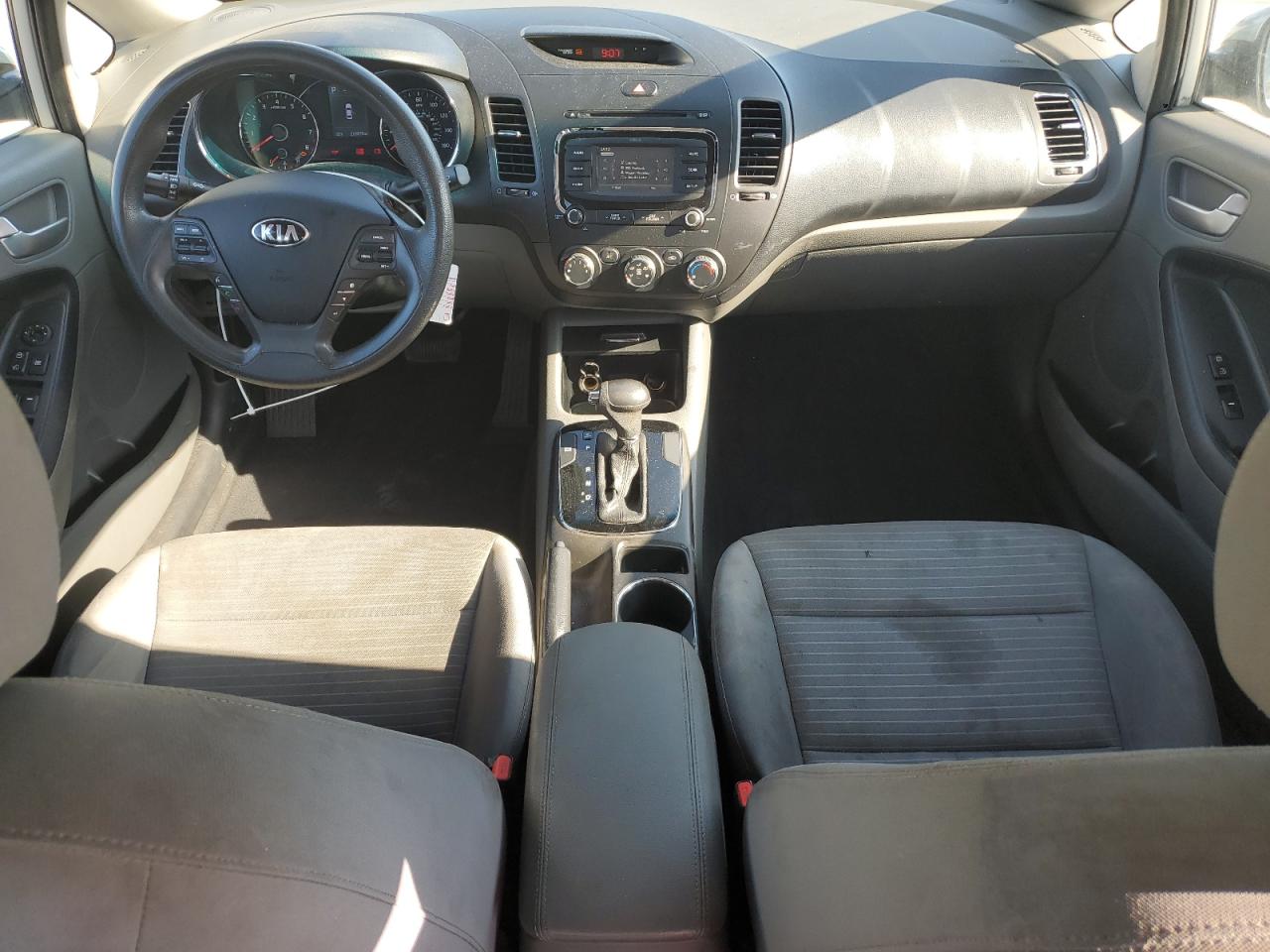 2017 Kia Forte Lx VIN: 3KPFL4A79HE090921 Lot: 70190605