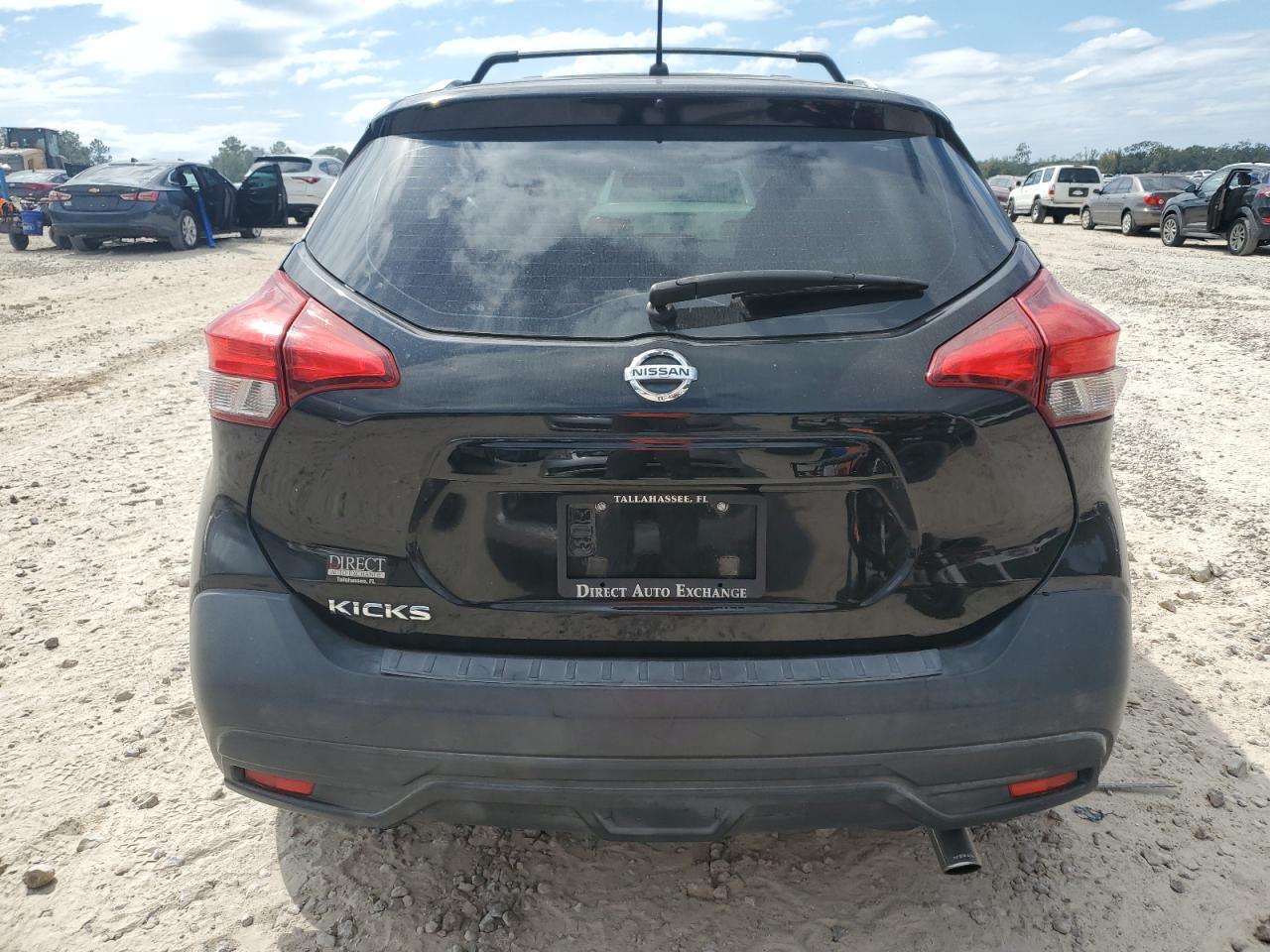 2018 Nissan Kicks S VIN: 3N1CP5CU6JL518593 Lot: 71270895