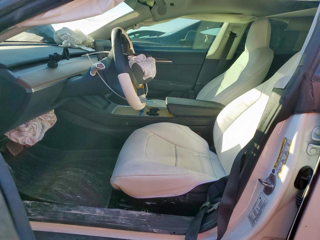 2022 Tesla Model 3 VIN: 5YJ3E1EB6NF250284 Lot: 83825265