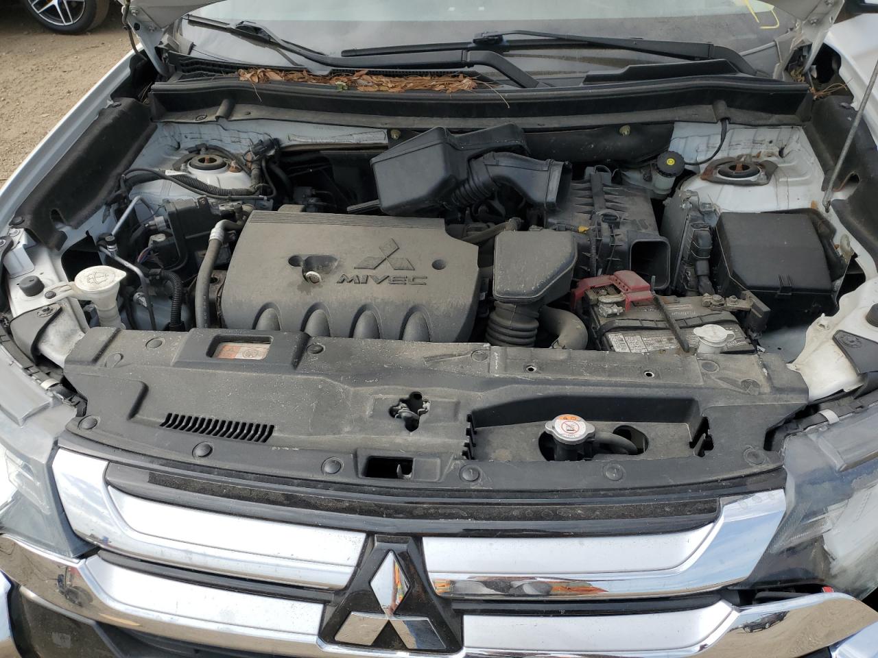 2018 Mitsubishi Outlander Se VIN: JA4AD3A34JZ000335 Lot: 81208565