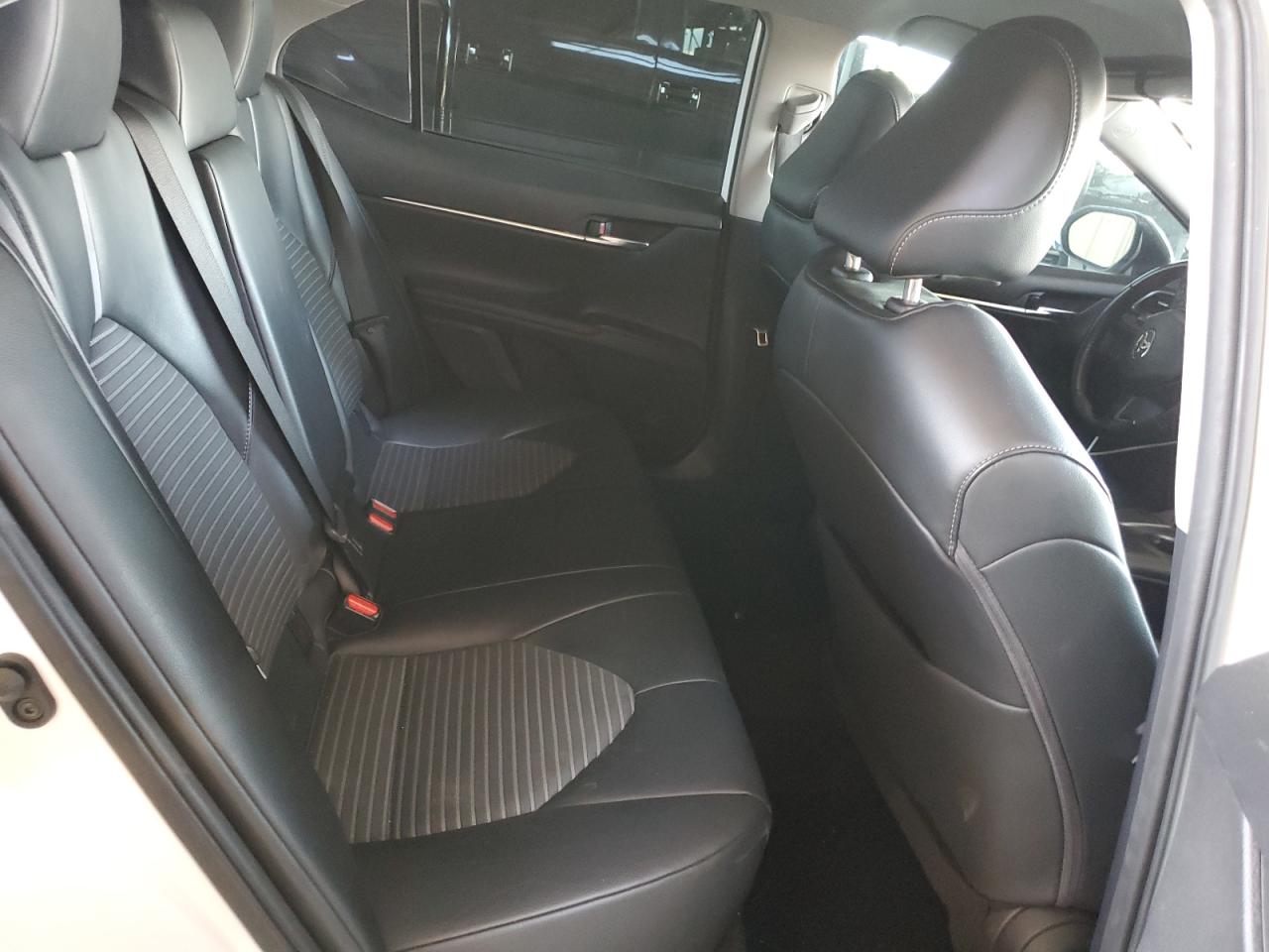 2022 Toyota Camry Se VIN: 4T1G11AKXNU651813 Lot: 81853565