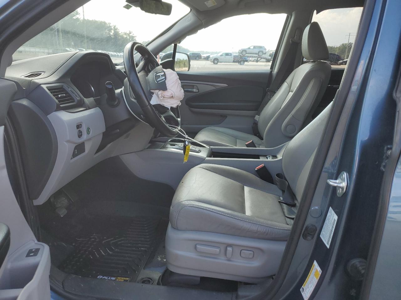 2021 Honda Pilot Se VIN: 5FNYF5H29MB037527 Lot: 81087185
