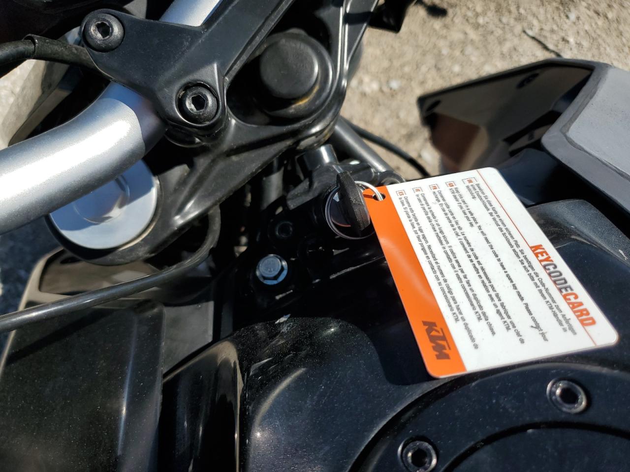 2023 Ktm 200 Duke VIN: MD2JPC401PC027058 Lot: 83949605