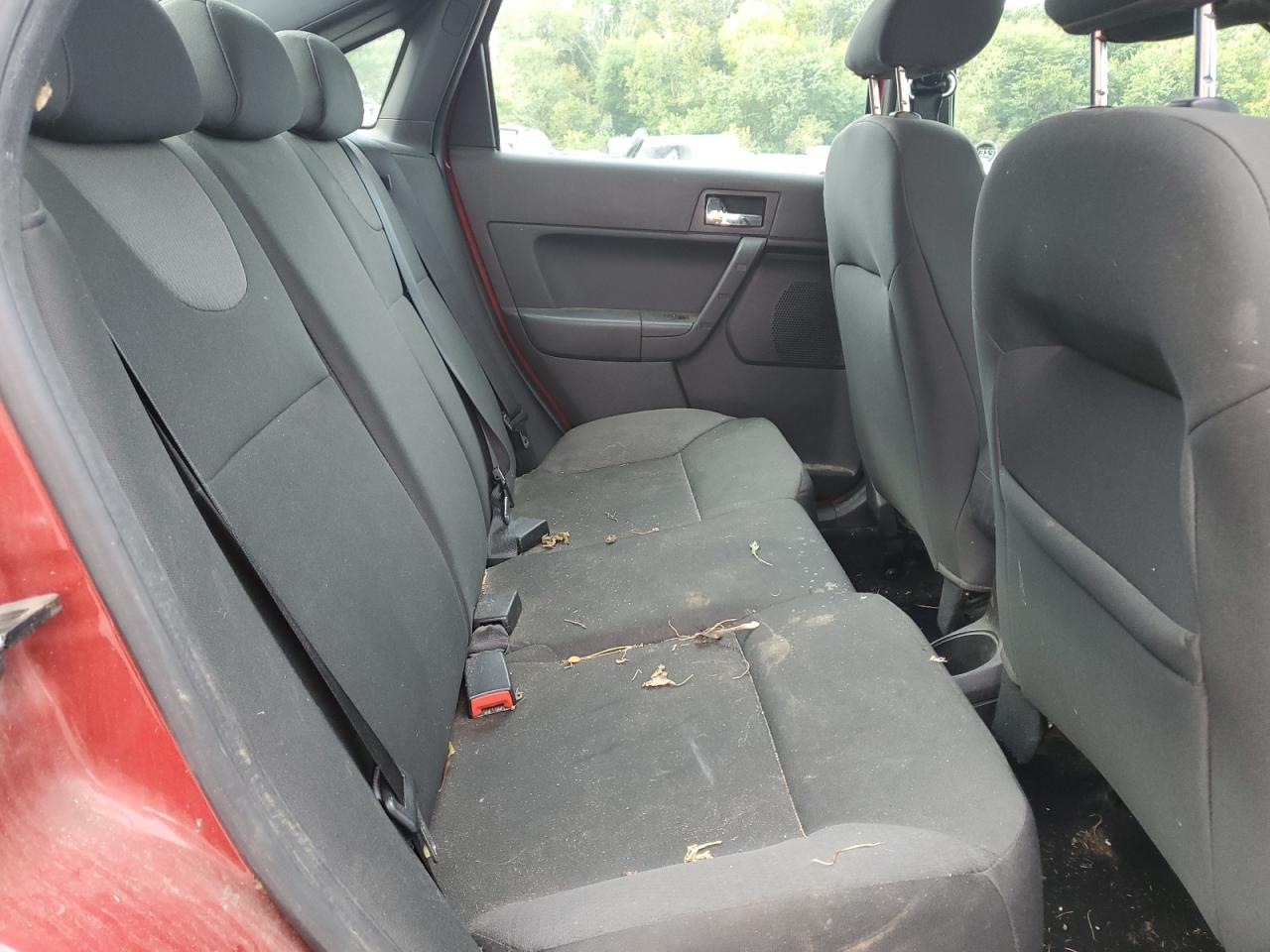 2009 Ford Focus Ses VIN: 1FAHP36N99W123945 Lot: 81802985