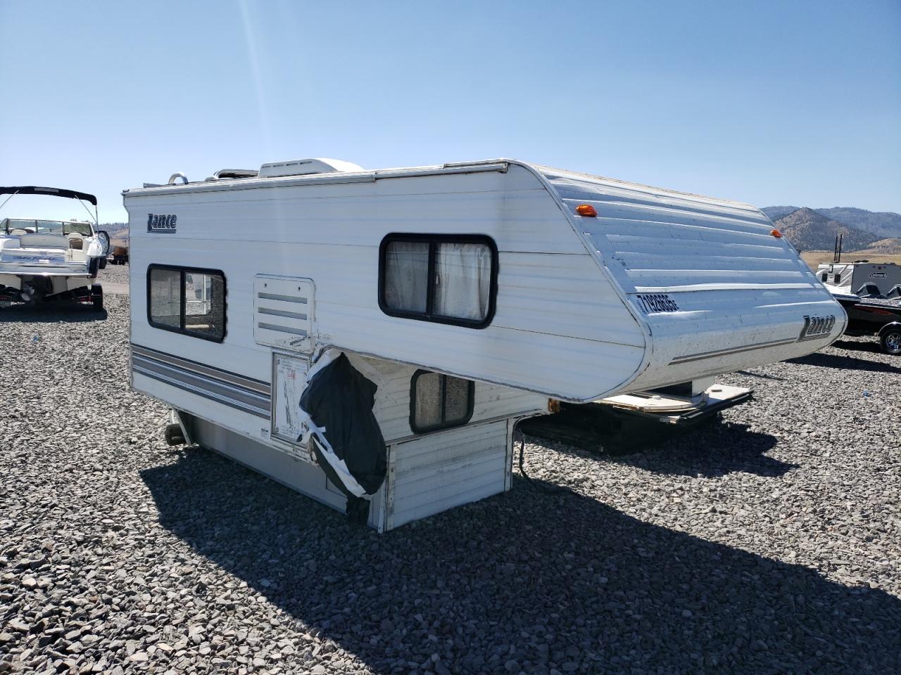 2005 Lance Lance 1181 - Slide-In Camper