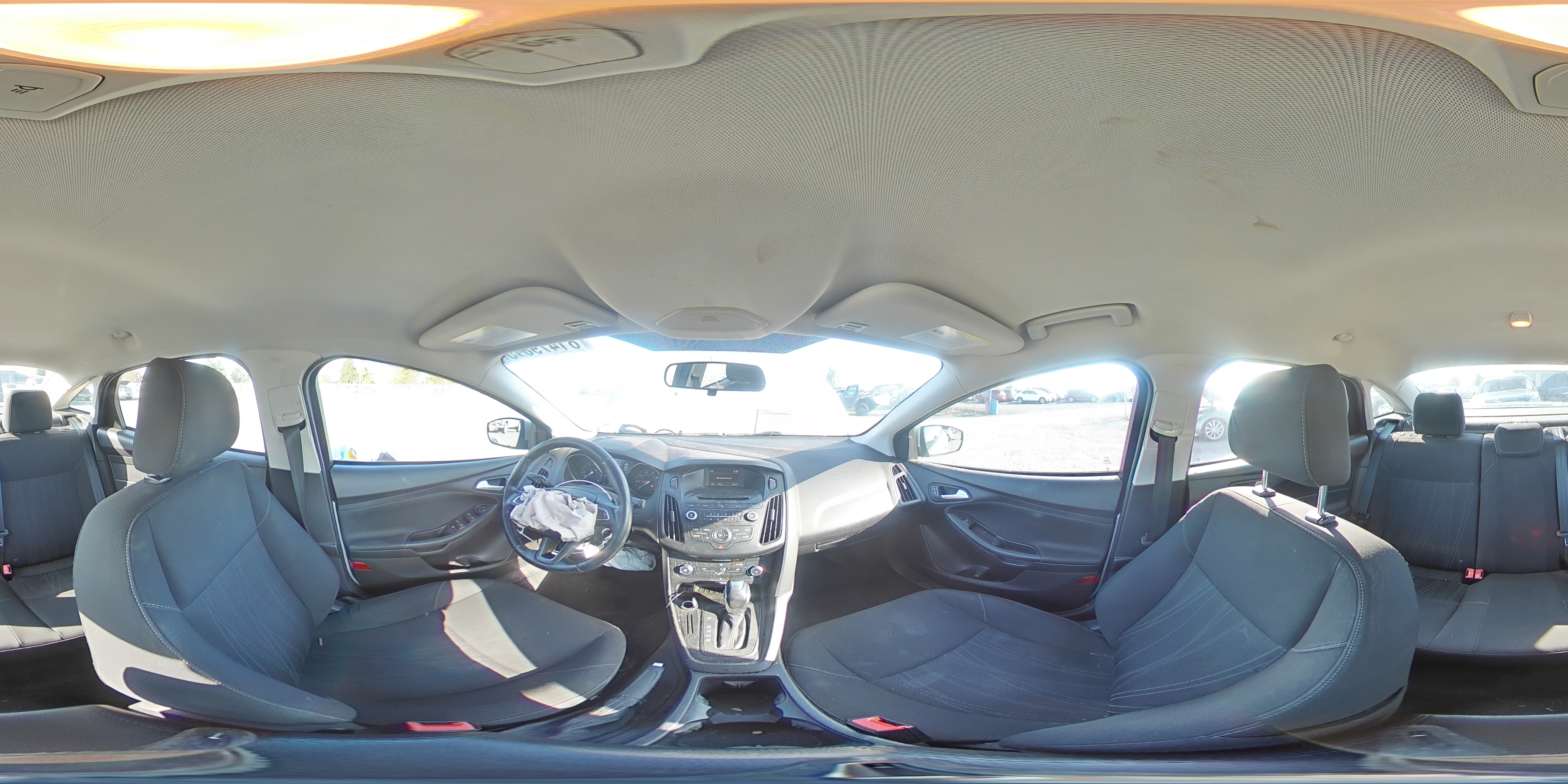 2015 Ford Focus Se VIN: 1FADP3F23FL300930 Lot: 81479815