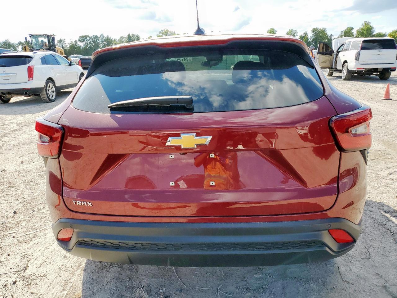 2024 Chevrolet Trax Ls VIN: KL77LFE24RC214100 Lot: 84173895