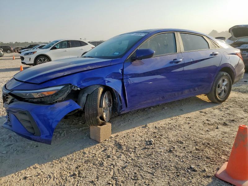 HYUNDAI ELANTRA SE 2025