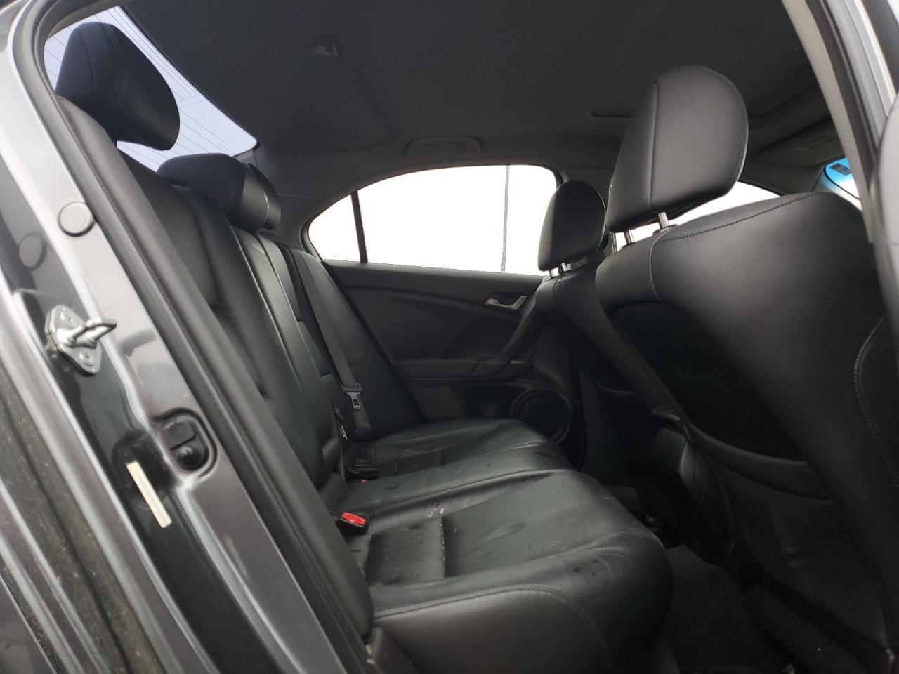 2010 Acura Tsx VIN: JH4CU2F65AC040260 Lot: 83884895