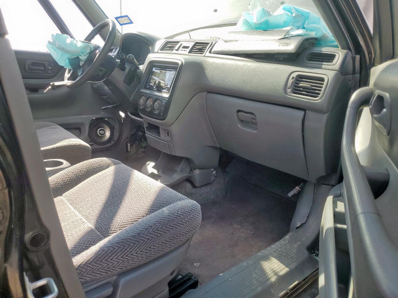 1998 Honda Cr-V Lx VIN: JHLRD2843WC000115 Lot: 81582075