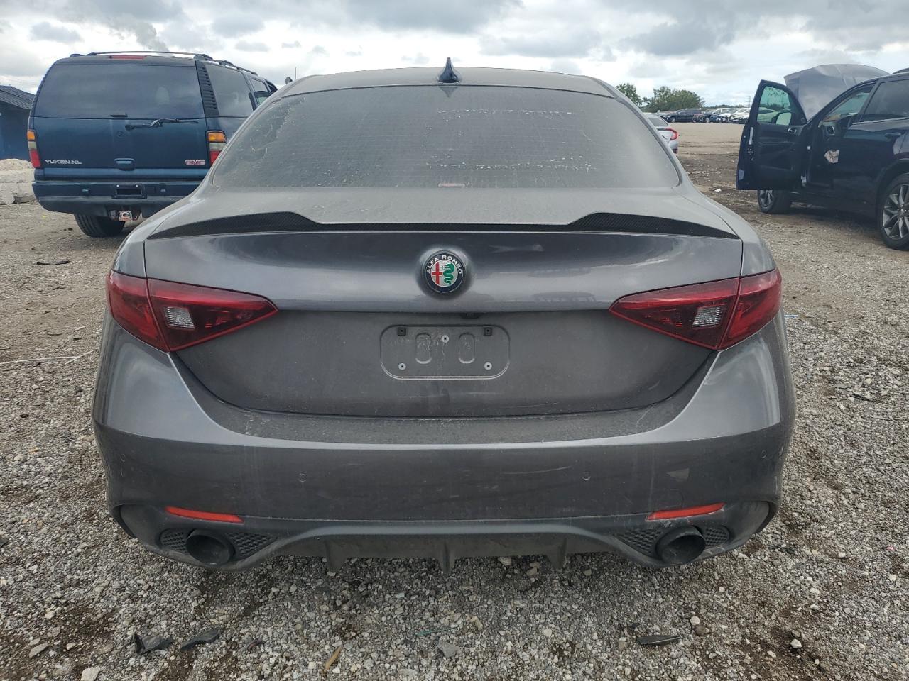 2017 Alfa Romeo Giulia Ti Q4 VIN: ZARFAEEN5H7543362 Lot: 80148605