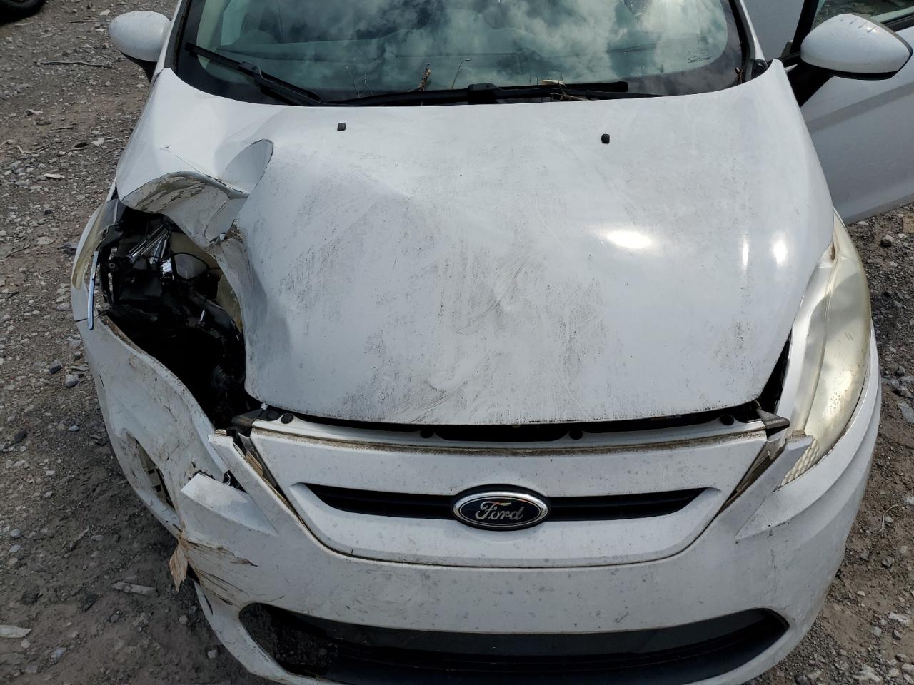 2013 Ford Fiesta S VIN: 3FADP4TJ2DM215218 Lot: 82079765