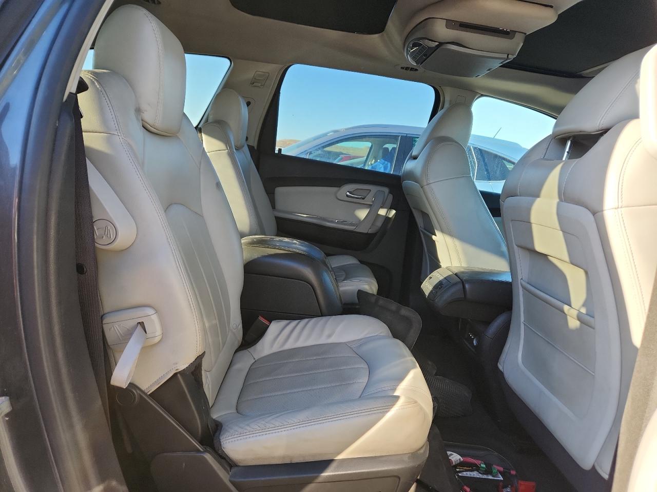 2009 Chevrolet Traverse Ltz VIN: 1GNEV33D49S127379 Lot: 83910235