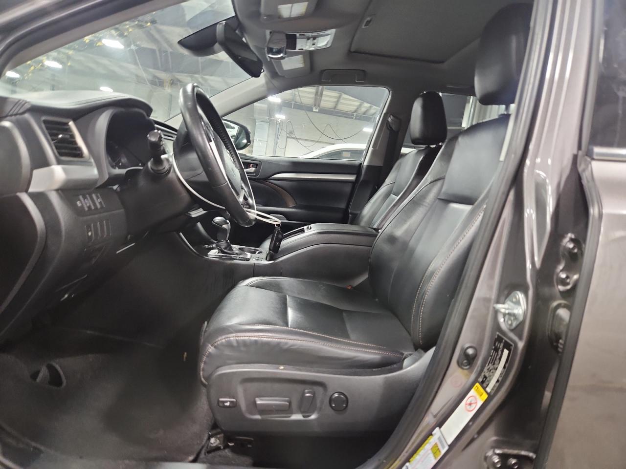 2019 Toyota Highlander Se VIN: 5TDJZRFH6KS598722 Lot: 71974385