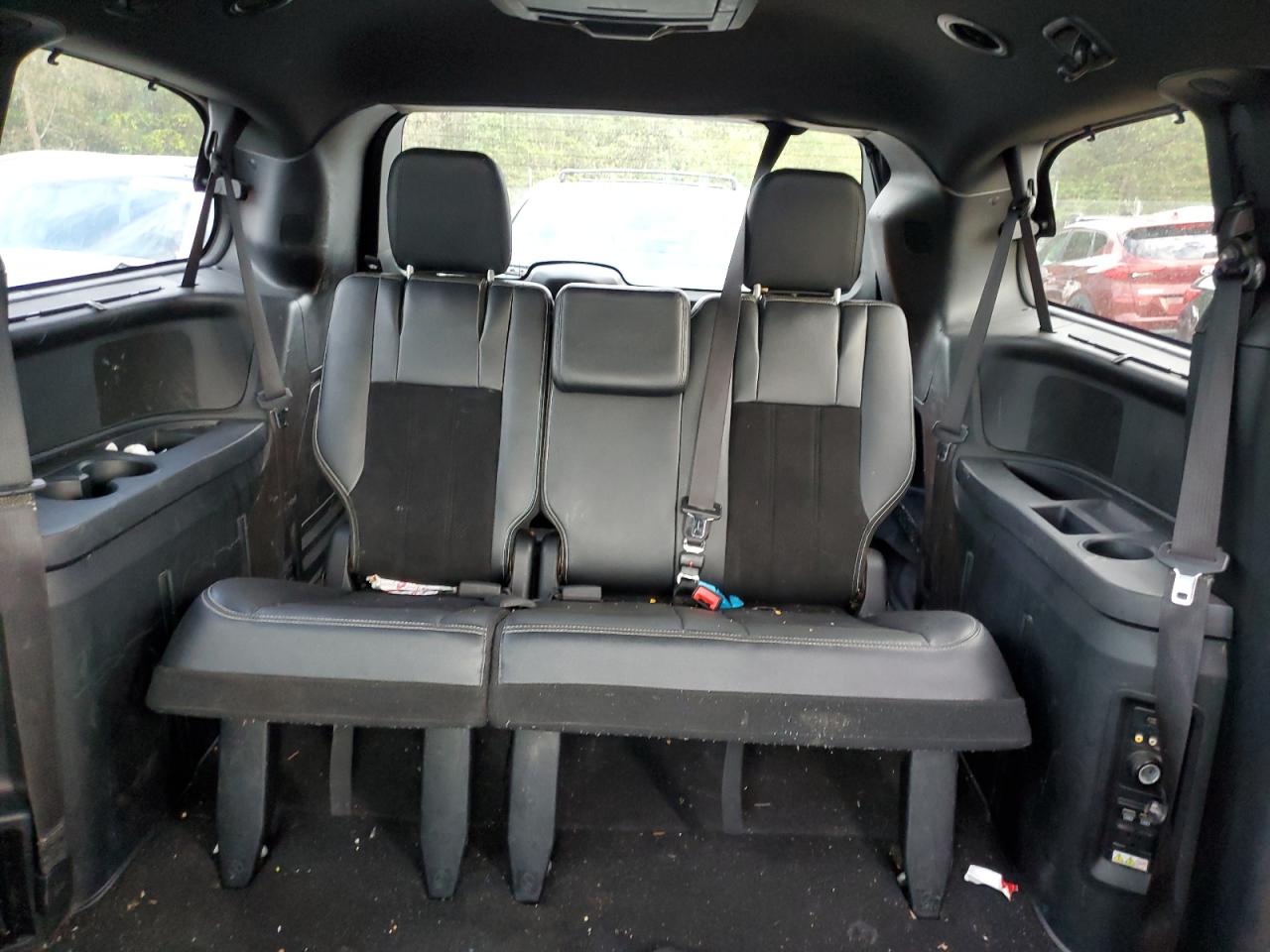 2017 Dodge Grand Caravan Sxt VIN: 2C4RDGCG2HR574677 Lot: 81623705