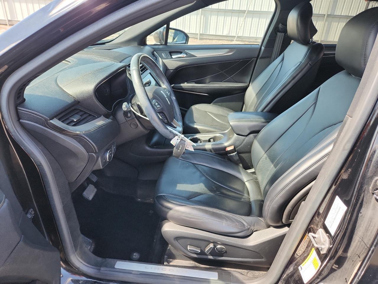 2017 Lincoln Mkc Reserve VIN: 5LMCJ3D93HUL21144 Lot: 81430375