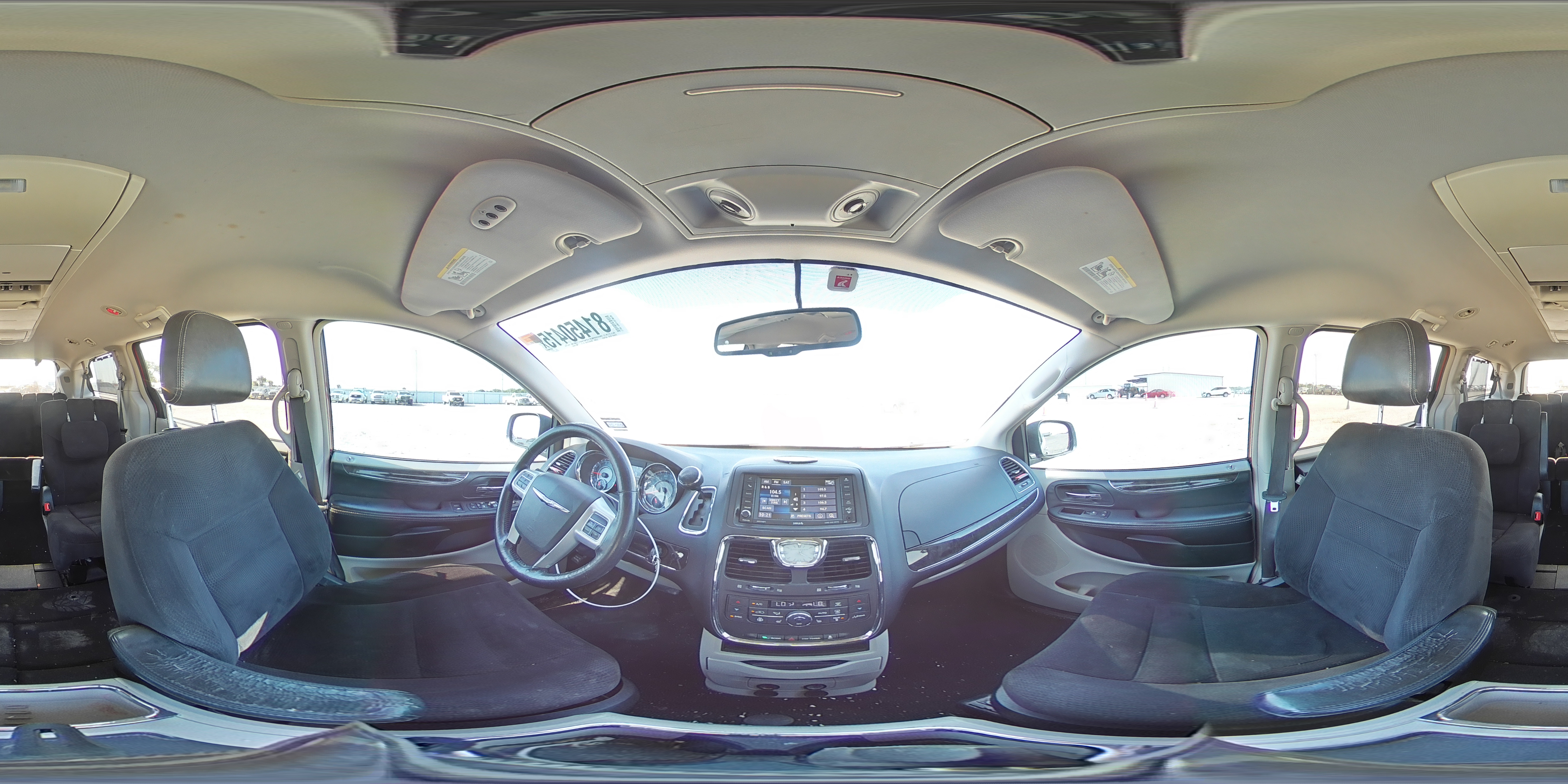 2015 Chrysler Town & Country Touring VIN: 2C4RC1BG8FR618454 Lot: 81450415