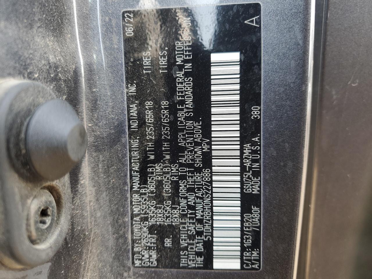 2022 Toyota Highlander Xle VIN: 5TDHZRBH0NS227886 Lot: 69912895