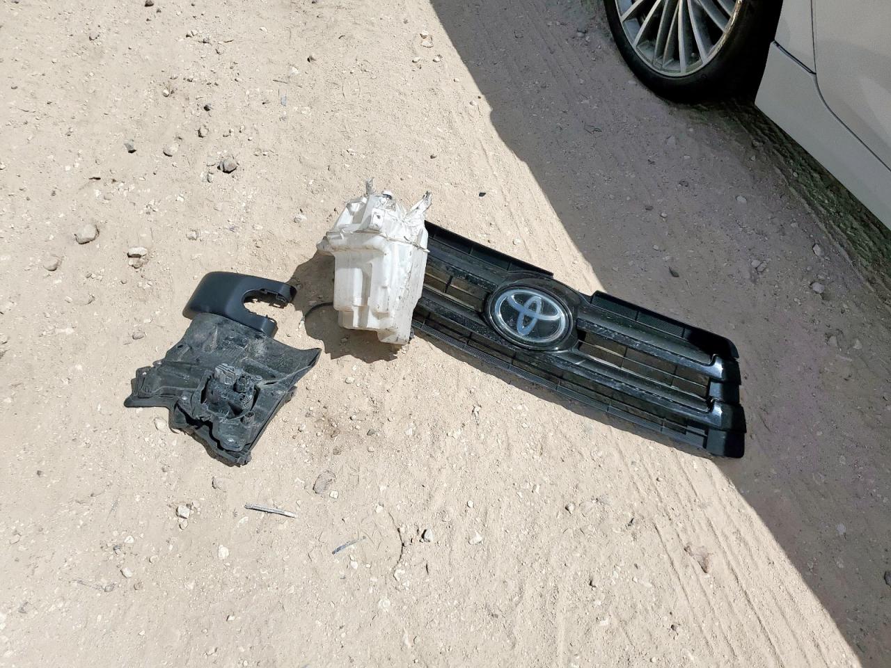 2019 Toyota Highlander Se VIN: 5TDKZRFH9KS354552 Lot: 83815025