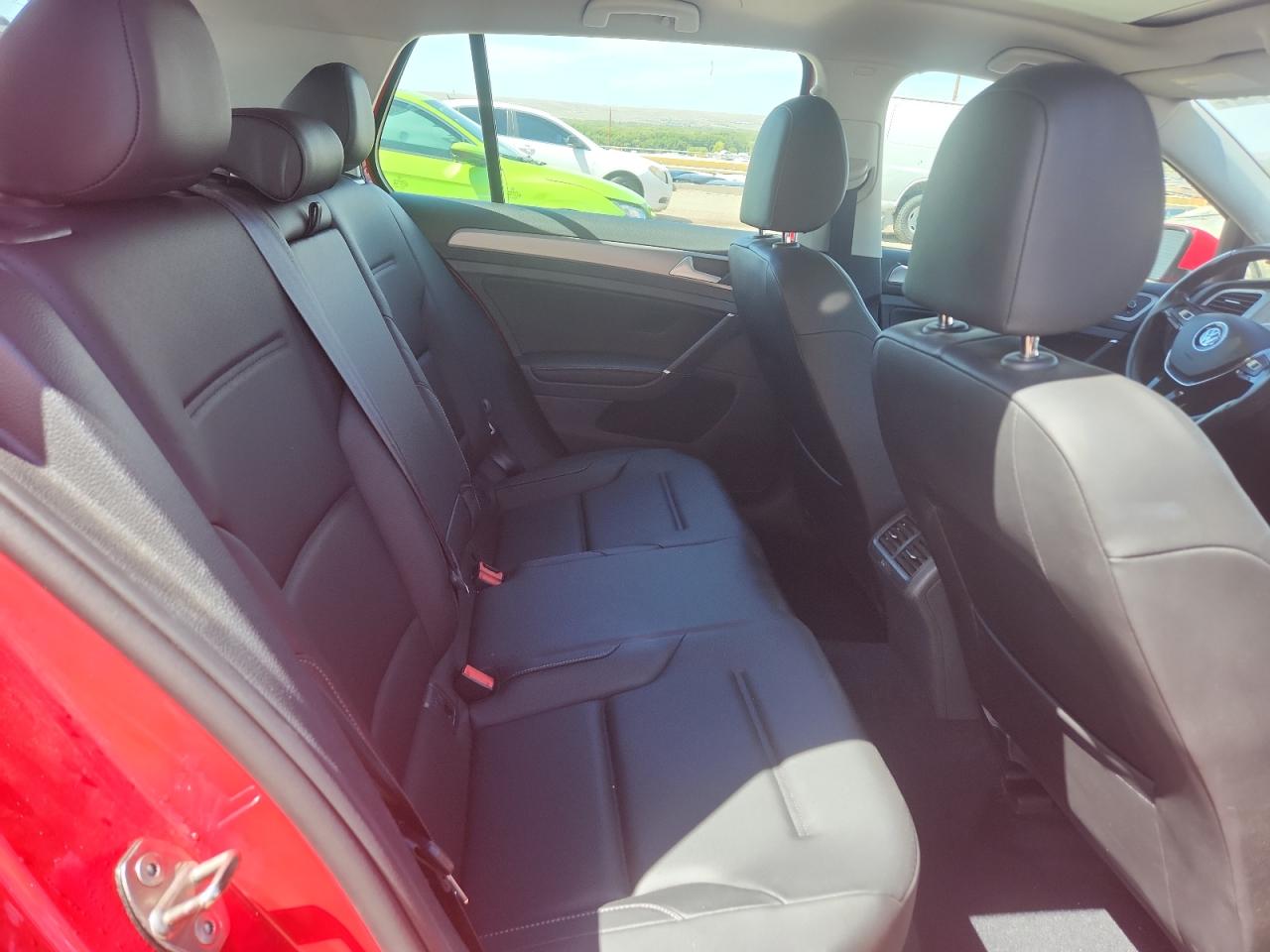 2017 Volkswagen Golf S VIN: 3VW217AU3HM059548 Lot: 81232645