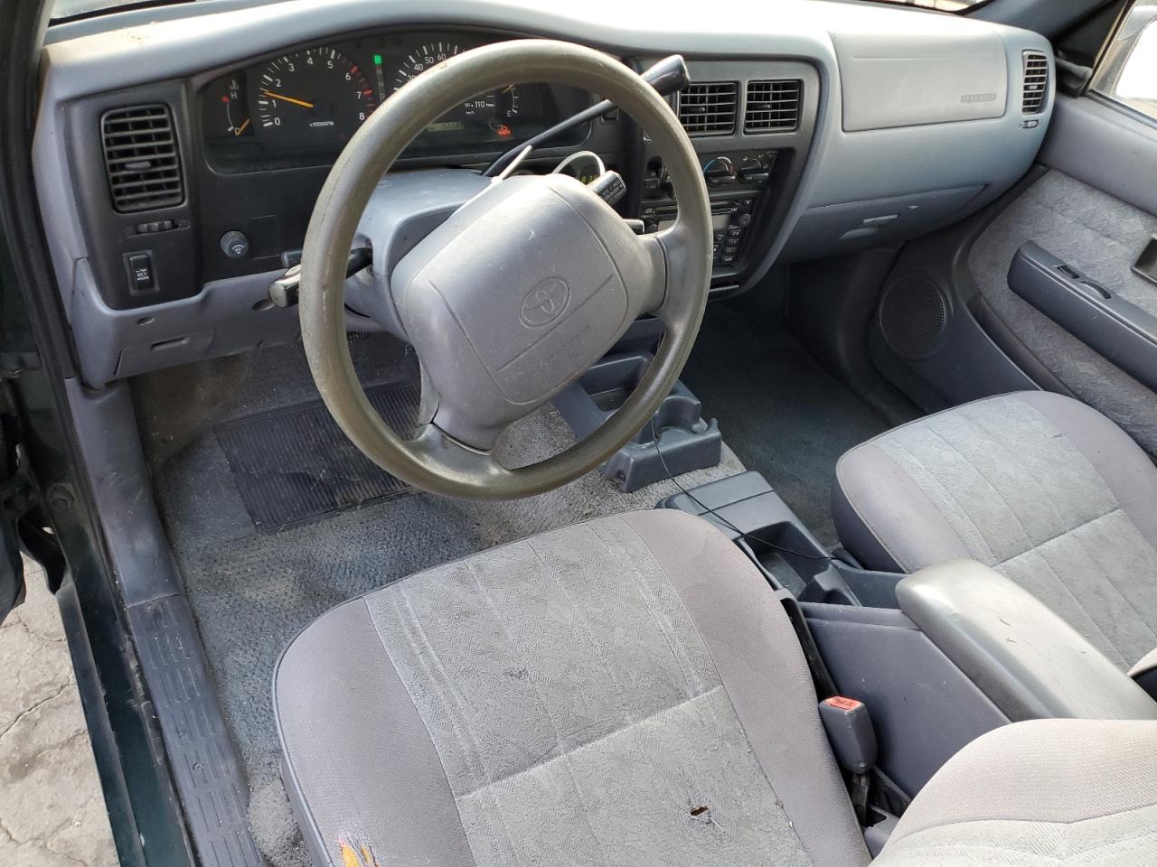 2000 Toyota Tacoma Xtracab VIN: 4TAVN52N3YZ651722 Lot: 81710855