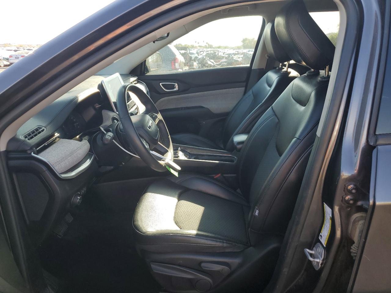 2022 Jeep Compass Latitude VIN: 3C4NJDBB4NT143181 Lot: 70955395