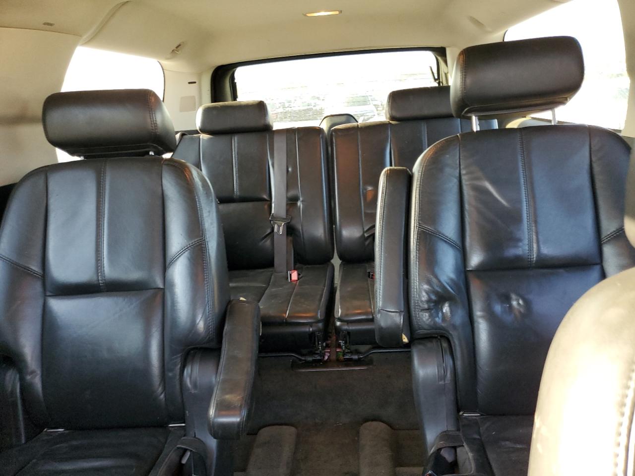 2007 GMC Yukon Xl Denali VIN: 1GKFK66887J250048 Lot: 81808275