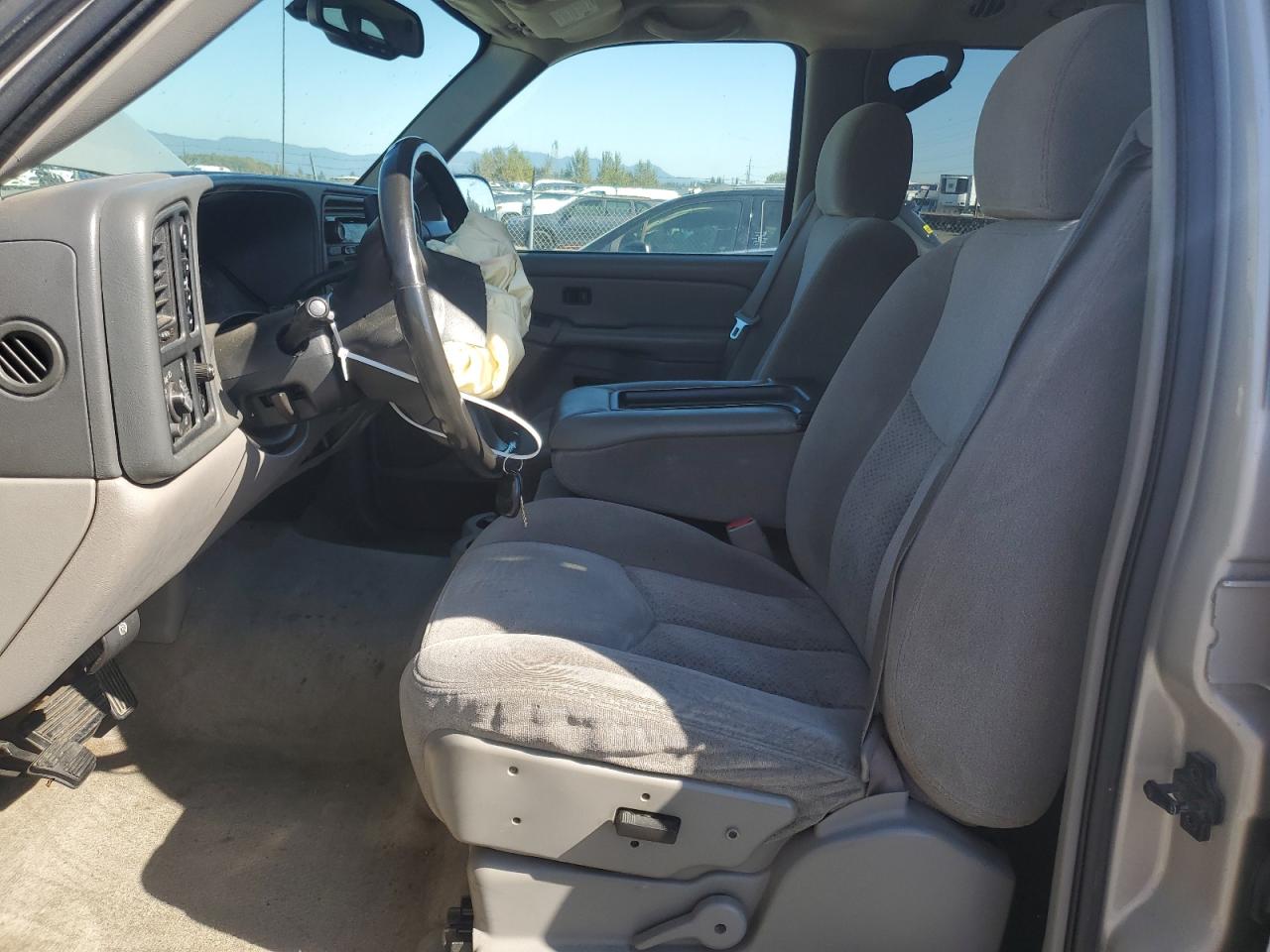 2004 Chevrolet Tahoe K1500 VIN: 1GNEK13V14R122016 Lot: 83766845