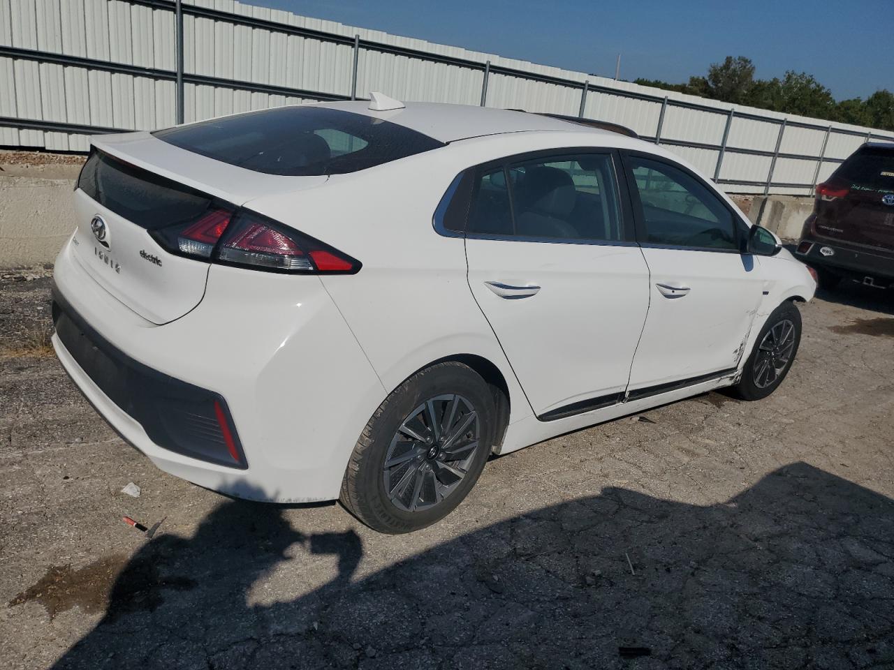2020 Hyundai Ioniq Limited VIN: KMHC85LJ7LU076606 Lot: 80899395